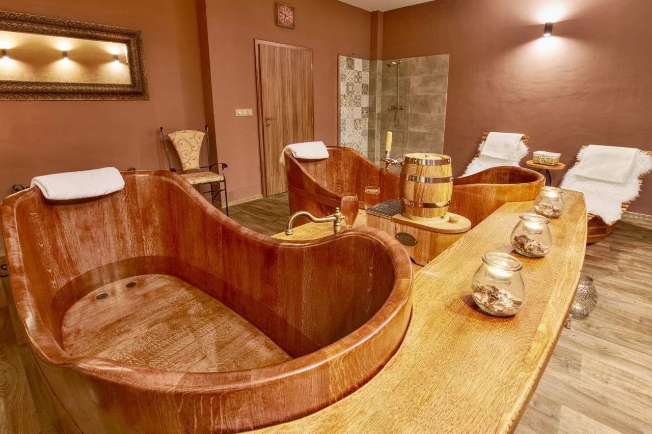 Kyjovsky Pivovar - Hotel, Restaurace, Pivni Lazne Экстерьер фото